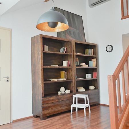 Bohemian Symphony Appartement Praag Buitenkant foto
